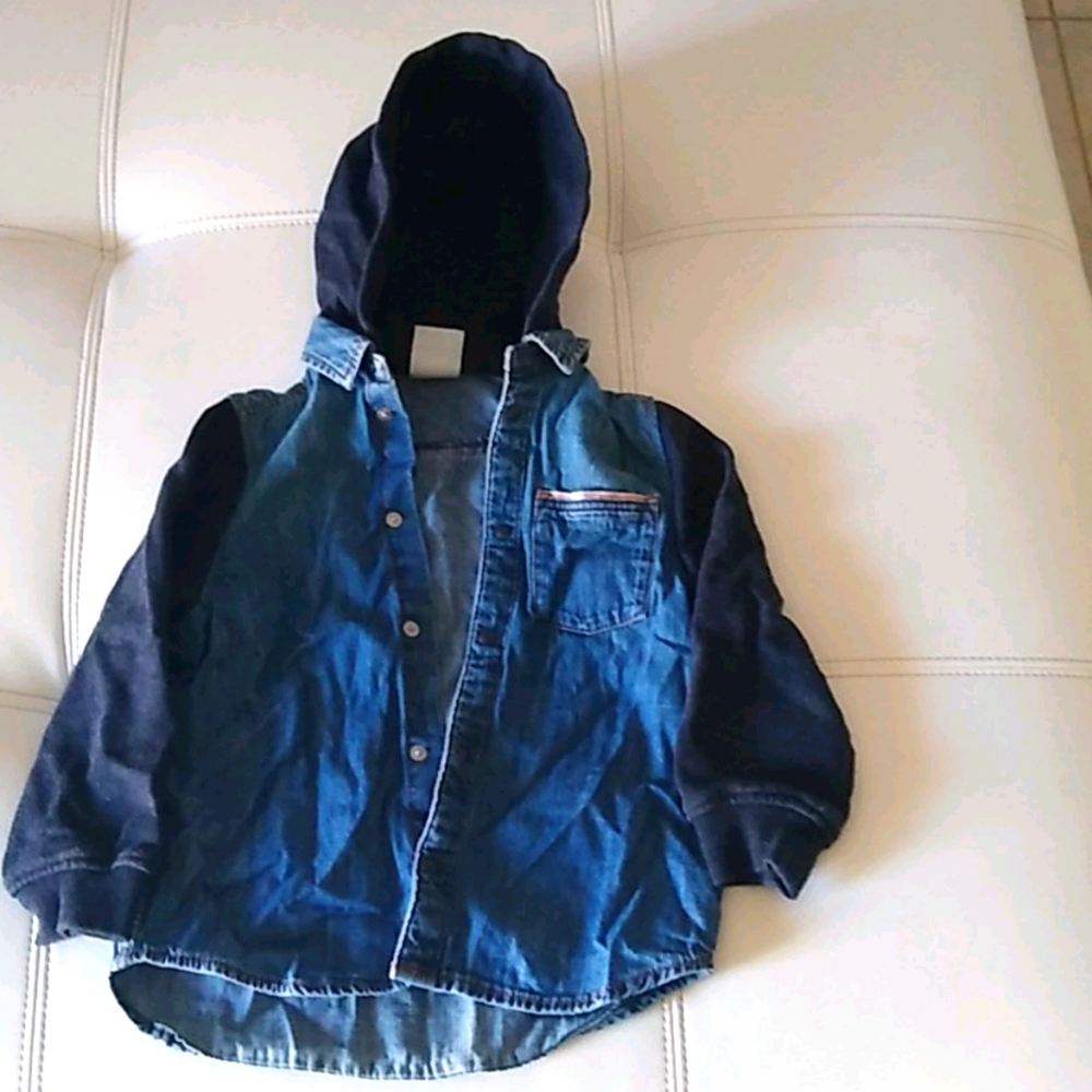 Denim jacket with detachable Hood